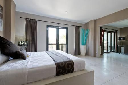 Segara Villas Kuta Lombok Exteriör bild